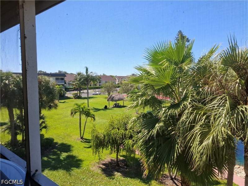2 bedroom Condominium at 1018 Manatee Rd E307, Gulf Winds East, Naples — photo 4