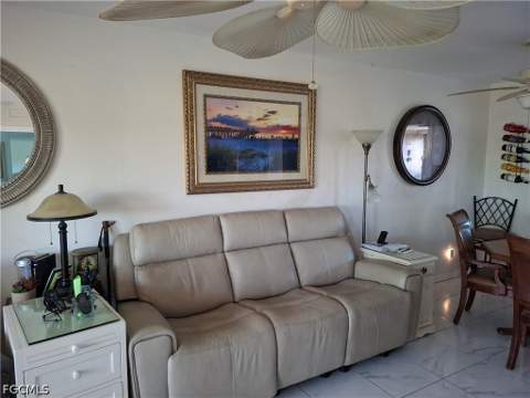 1018 Manatee Rd E307, Naples FL - photo 6 of 24