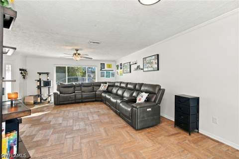 18688 Bradenton Rd, Fort Myers FL - photo 6 of 37