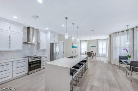 8260 Laurel Lakes Blvd, Naples FL - photo 10 of 40