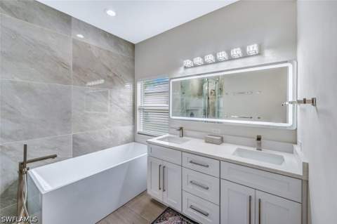 8260 Laurel Lakes Blvd, Naples FL - photo 24 of 40
