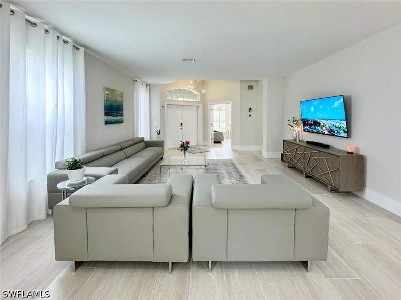 3 bedroom SingleFamilyResidence at 8260 Laurel Lakes Blvd, Laurel Lakes, Naples — photo 5