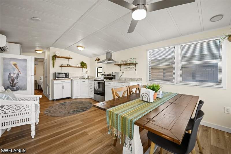 1 bedroom ManufacturedHome at 11731 Padina Dr, Holiday Condo Inc, Fort Myers — photo 2