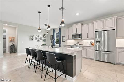 2120 Hickeys Creekside Dr, Alva FL - photo 14 of 56