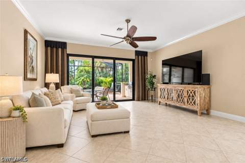 4395 Raffia Palm Cir, Naples FL - photo 13 of 33