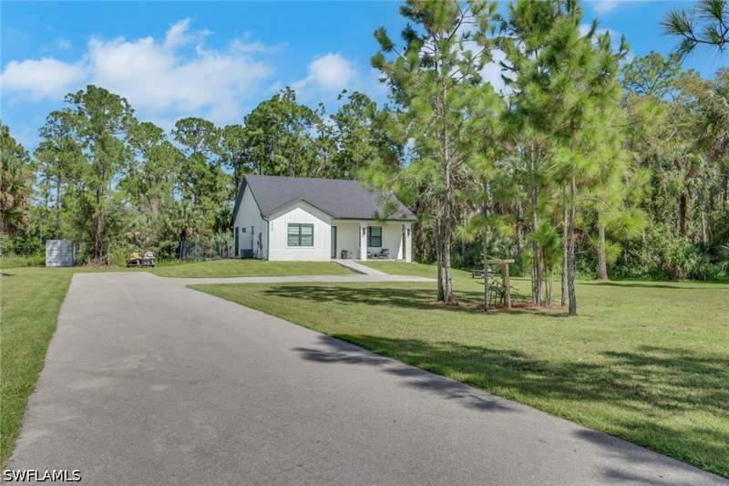 2 bedroom SingleFamilyResidence at 3039 12th Ave NE, Golden Gate Estates, Naples — photo 4