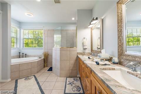 2358 Kings Lake Blvd, Naples FL - photo 8 of 15