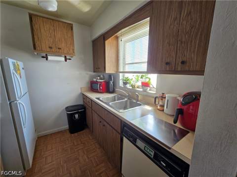 634 Joel Blvd, Lehigh Acres FL - photo 11 of 24