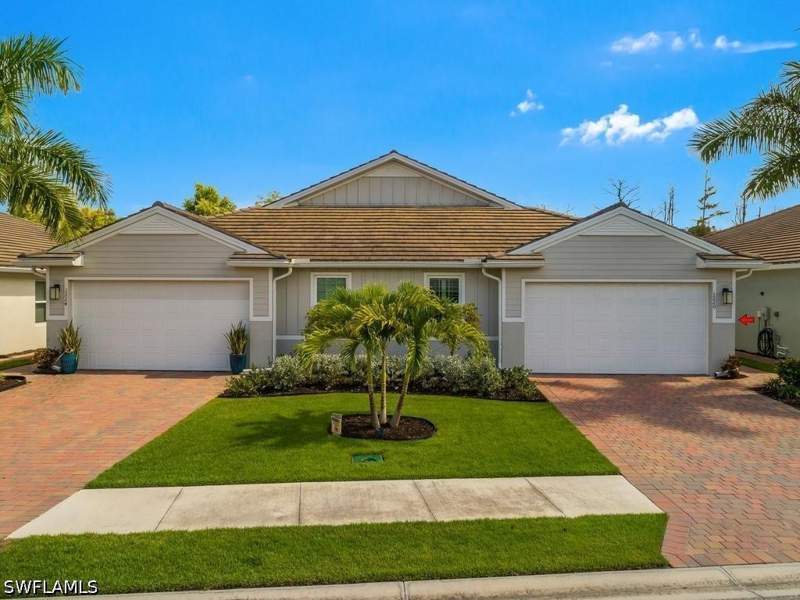 2 bedroom Attached at 1220 Enbrook Loop, Enbrook, Naples — photo 2