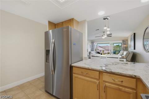808 Cape Coral Pkwy W 201, Cape Coral FL - photo 11 of 36
