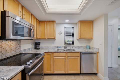 808 Cape Coral Pkwy W 201, Cape Coral FL - photo 12 of 36