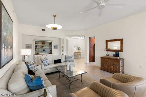 9224 Campanile Cir 101, Naples FL - photo 7 of 49