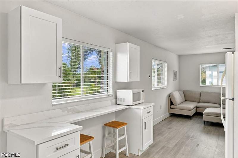 1 bedroom Condominium at 8135 Country Rd 206, Gladiolus Gardens Condo Assn, Fort Myers — photo 5