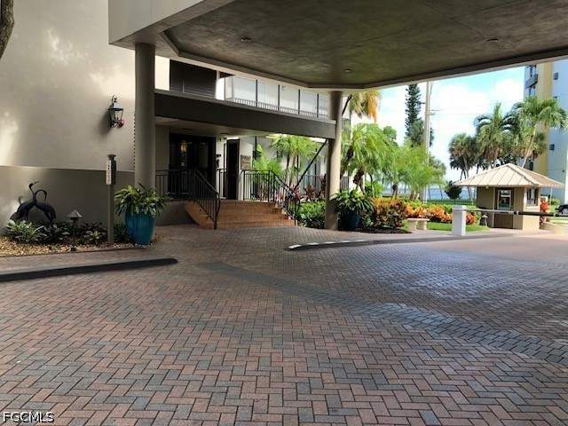 2 bedroom Condominium at 1900 Virginia Ave 701, Pointe Royale, Fort Myers — photo 2