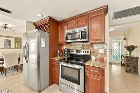 1832 Bolado Pkwy, Cape Coral FL - photo 10 of 31