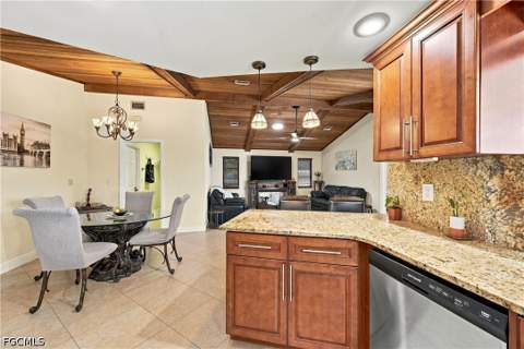 1832 Bolado Pkwy, Cape Coral FL - photo 11 of 31