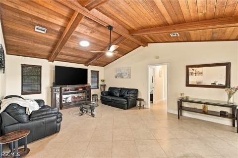 1832 Bolado Pkwy, Cape Coral FL - photo 12 of 31