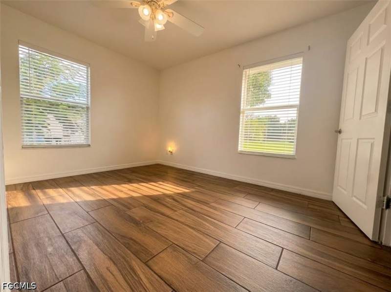 3 bedroom SingleFamilyResidence at 3846 Edgewood Ave, Fort Myers, Fort Myers — photo 3