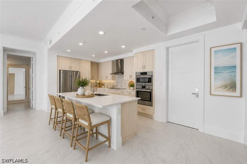2 bedroom Condominium at 1135 3rd Ave S 318, Naples Square, Naples — photo 3