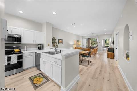 8231 Parkstone Pl 102, Naples FL - photo 11 of 45