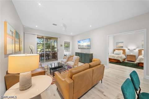 8231 Parkstone Pl 102, Naples FL - photo 24 of 45