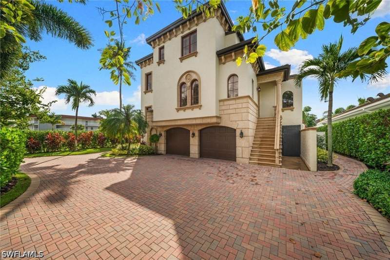 5 bedroom SingleFamilyResidence at 1560 Osprey Ave, Golden Shores, Naples — photo 2