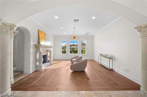 1560 Osprey Ave, Naples FL - photo 9 of 50