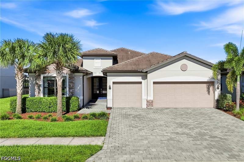 3 bedroom SingleFamilyResidence at 11579 Canopy Loop, Timber Creek, Fort Myers — photo 2