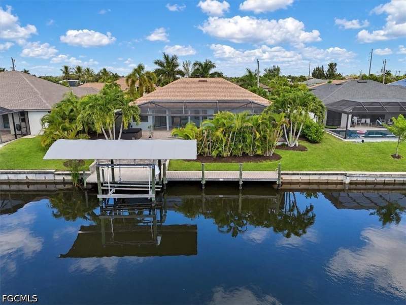 4 bedroom SingleFamilyResidence at 2018 SW 30th Ter, Cape Coral, Cape Coral — photo 3