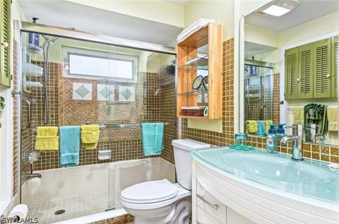 15 Maui Cir 15, Naples FL - photo 9 of 21