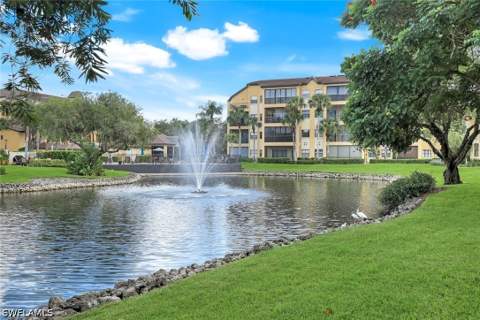 178 Vintage Cir M202, Naples FL - photo 15 of 18