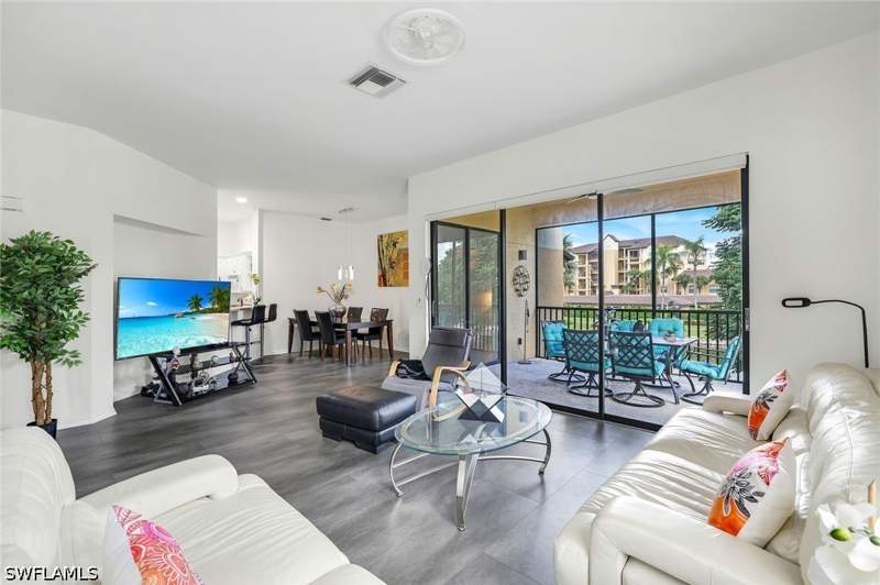 3 bedroom Condominium at 178 Vintage Cir M202, Concord, Naples — photo 3