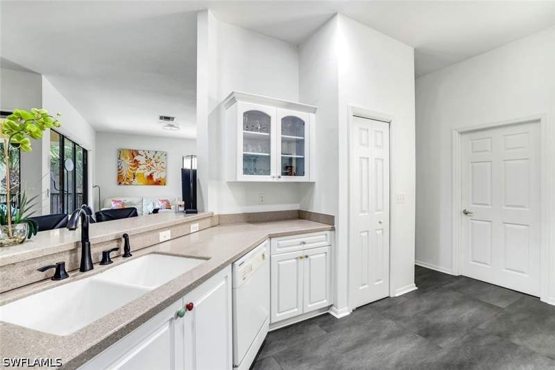3 bedroom Condominium at 178 Vintage Cir M202, Concord, Naples — photo 5