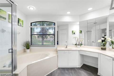 178 Vintage Cir M202, Naples FL - photo 9 of 18
