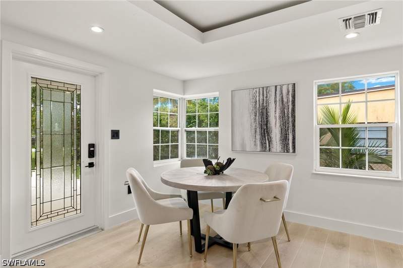 4 bedroom SingleFamilyResidence at 3489 Seagrape Ave, Naples Villas, Naples — photo 5