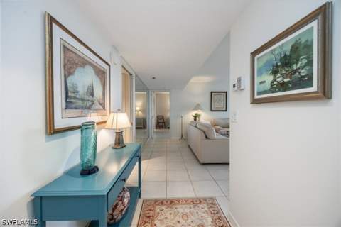 5550 Heron Point Dr 402, Naples FL - photo 16 of 47