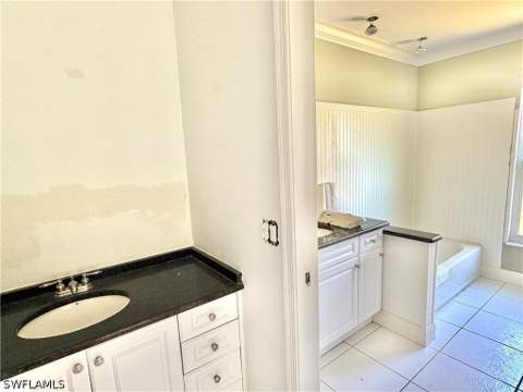 9919 Treasure Cay Ln, Bonita Springs FL - photo 10 of 45