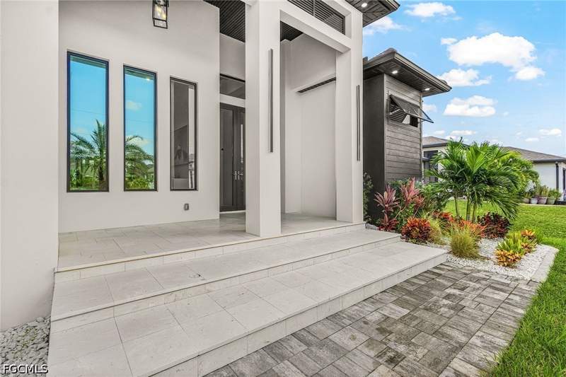 4 bedroom SingleFamilyResidence at 3620 SW 4th Ln, Cape Coral, Cape Coral — photo 4