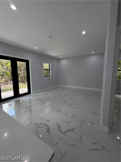 2864 66th Ave NE, Naples FL - photo 9 of 23