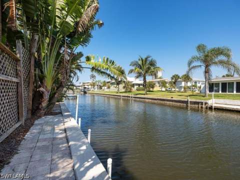 4738 Jackfish St, Bonita Springs FL - photo 13 of 24