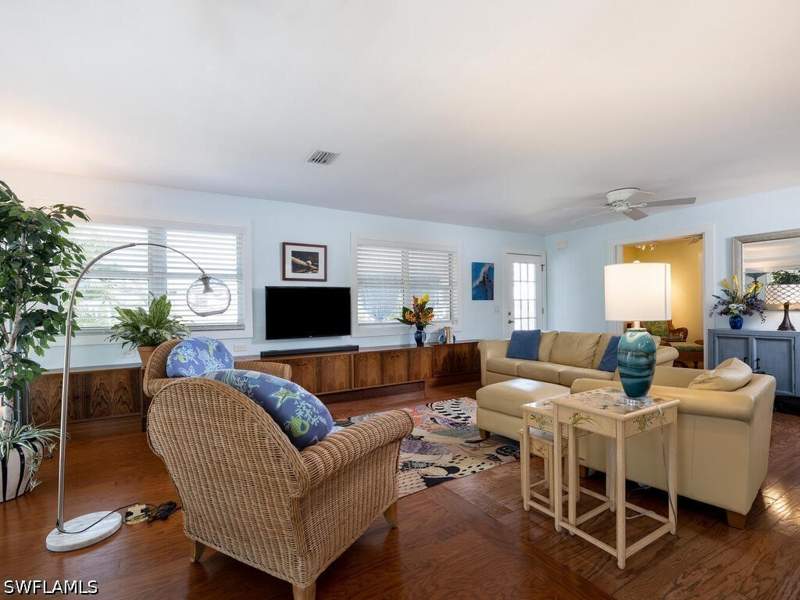 2 bedroom SingleFamilyResidence at 4738 Jackfish St, Estero Bay Shores, Bonita Springs — photo 3