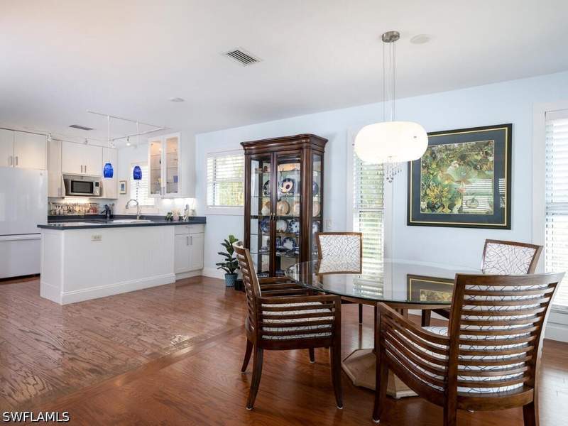 2 bedroom SingleFamilyResidence at 4738 Jackfish St, Estero Bay Shores, Bonita Springs — photo 5