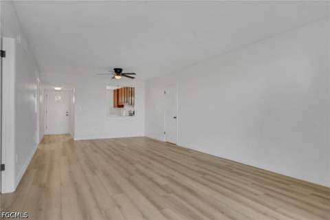 6760 Winkler Rd 3, Fort Myers FL - photo 11 of 39