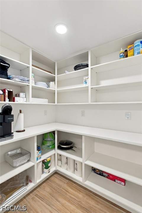 371 Washington Ct, Fort Myers Beach FL - photo 12 of 45