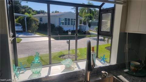 24984 Windward Blvd, Bonita Springs FL - photo 11 of 31