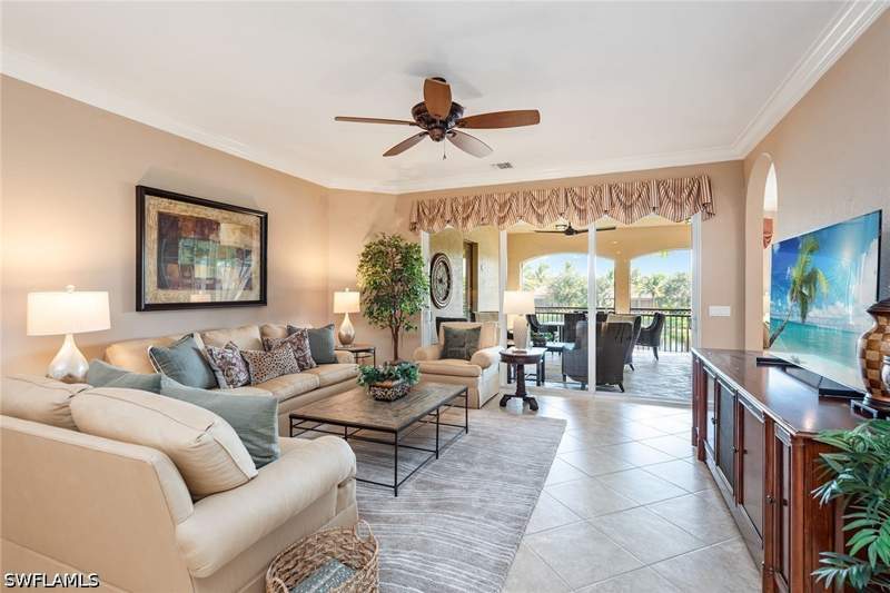 3 bedroom Condominium at 9284 Menaggio Ct 202, Menaggio, Naples — photo 4