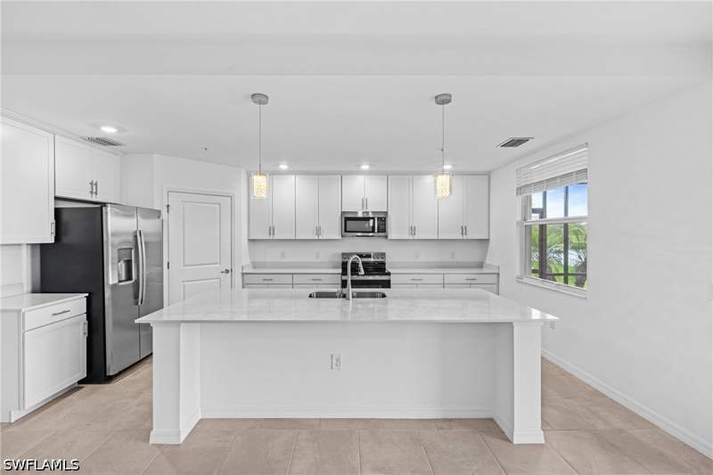 3 bedroom Condominium at 5674 Melbourne Ct 7711, The National Golf & Country Club At Ave Maria, Ave Maria — photo 5