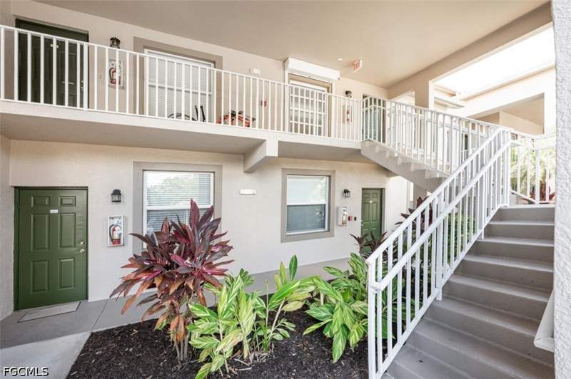 2 bedroom Condominium at 19991 Barletta Ln 1922, Bella Terra, Estero — photo 2