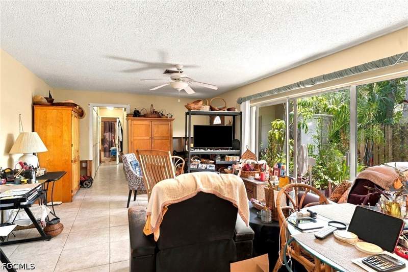 2 bedroom Condominium at 1165 Palm Ave 6C, Palm Frond Condo, North Fort Myers — photo 3