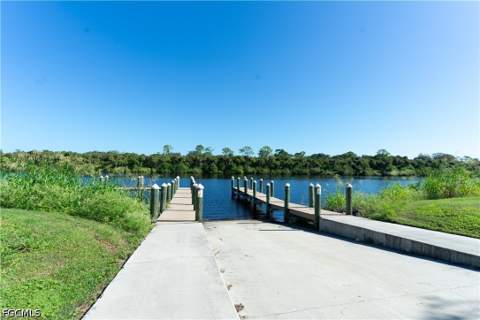 23055 Crookedwood Loop, Alva FL - photo 7 of 8